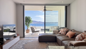 Resa Estates Ibiza apartment for sale te koop zeezicht sea views Cala gracio Living room .jpeg